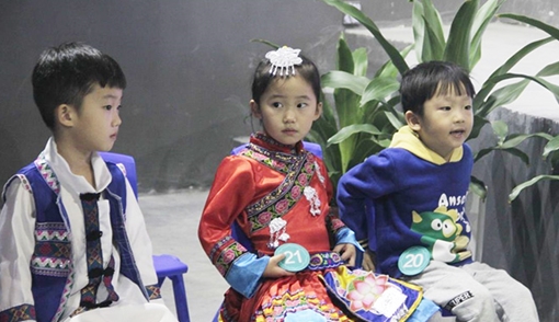 Vén màn đời sống thật của sao nhí Trung Quốc