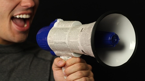 Tiếng Việt ngày một méo mó?