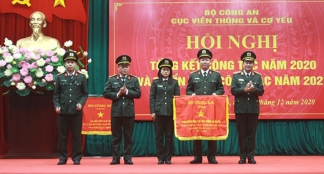 Bảo đảm thông tin liên lạc chính xác, kịp thời trong mọi tình huống 