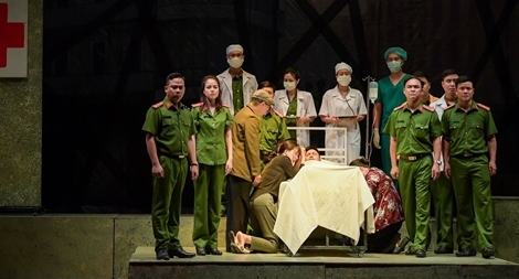 Những vở diễn nghệ thuật sau ánh hào quang giải thưởng