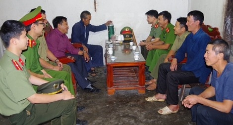 Dòng họ không có người phạm pháp