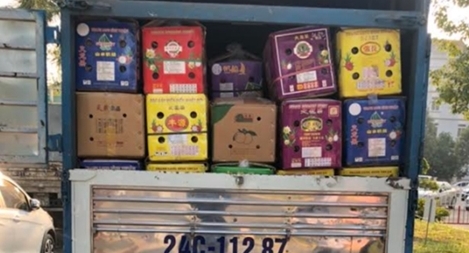 Phát hiện nhiều vụ hàng hóa không nguồn gốc và xả thải gây ô nhiễm