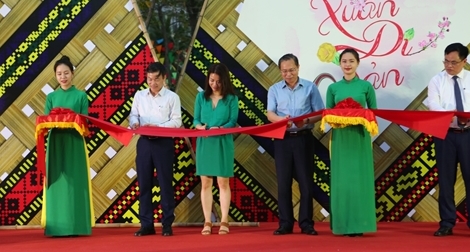 Quảng Ninh phối hợp BIM Group khởi động chuỗi kích cầu du lịch với sự kiện “Hội Xuân Di sản”