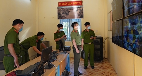 Kiểm tra, giám sát công tác phòng, chống dịch bệnh tại huyện Cao Phong