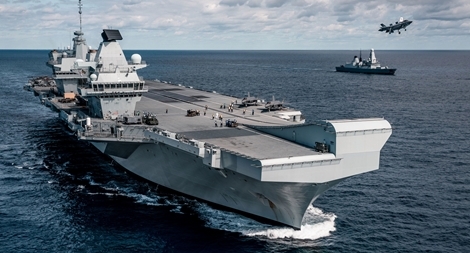 Anh với chính sách ngoại giao tàu sân bay