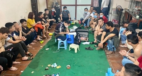 Ngăn chặn nạn cờ bạc mùa đại dịch