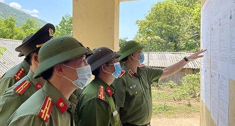 Công an Thanh Hóa bảo vệ tuyệt đối an ninh, an toàn cuộc bầu cử
