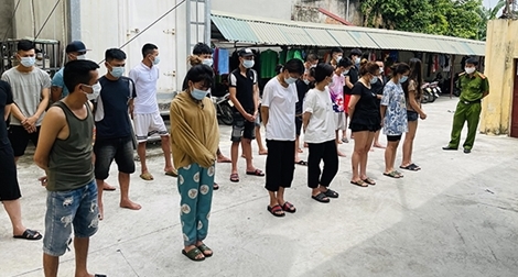 Tổ chức tiệc ma túy mừng sinh nhật trong quán karaoke giữa mùa dịch