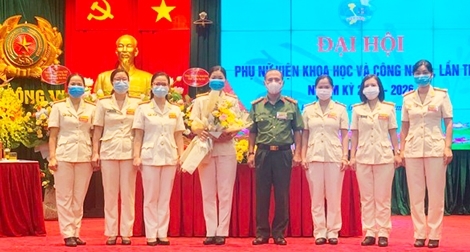 Xây dựng Hội phụ nữ Viện Khoa học và Công nghệ vững mạnh