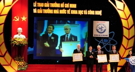 Khoa học và Công nghệ là cơ quan thường trực của Hội đồng cấp Nhà nước xét tặng Giải thưởng Hồ Chí Minh