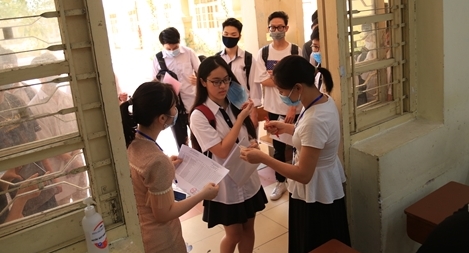 Thi cử - Đừng biến con thành tội đồ!