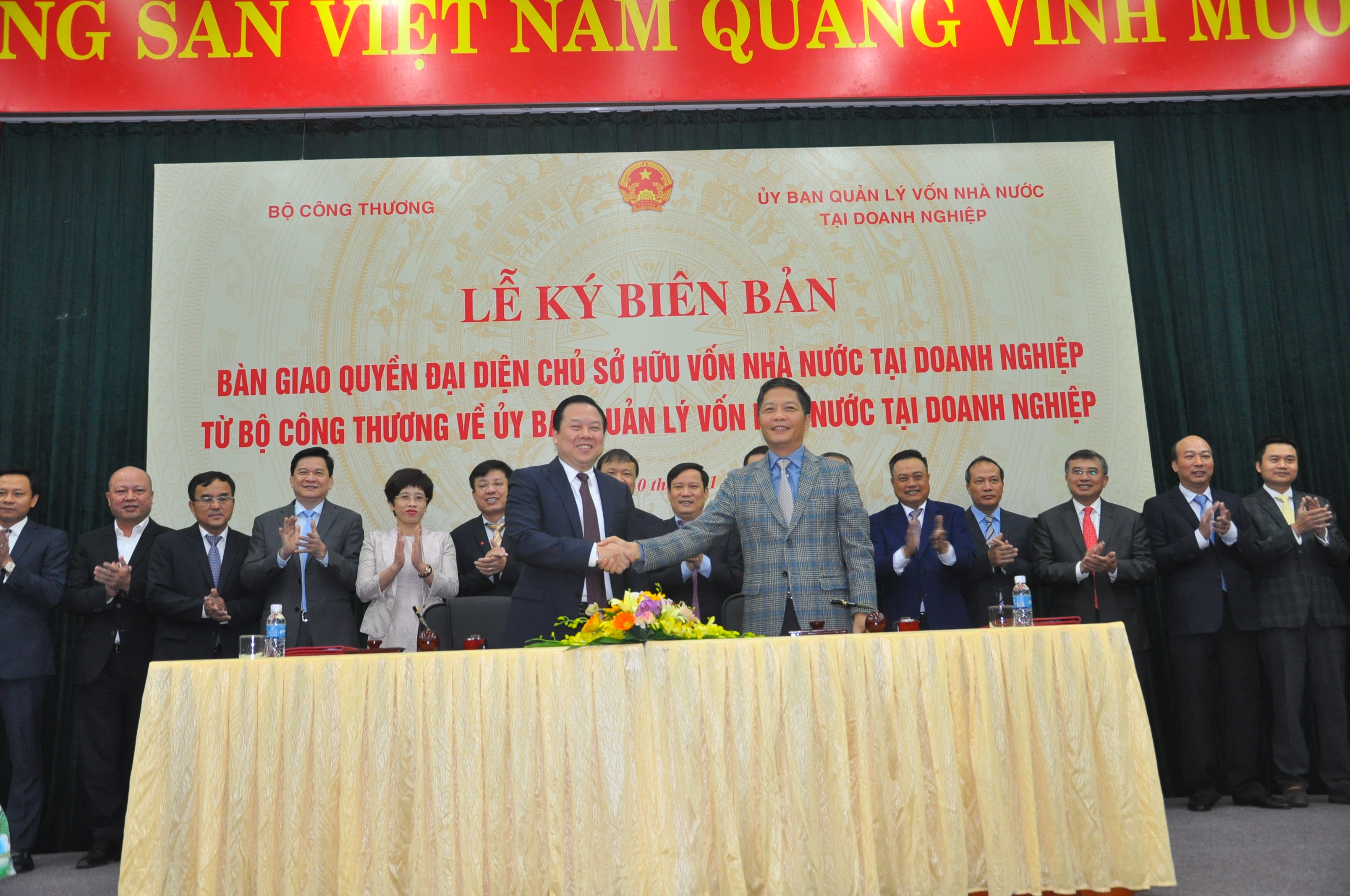 Bàn giao 6 doanh nghiệp sang Ủy ban Quản lý vốn nhà nước