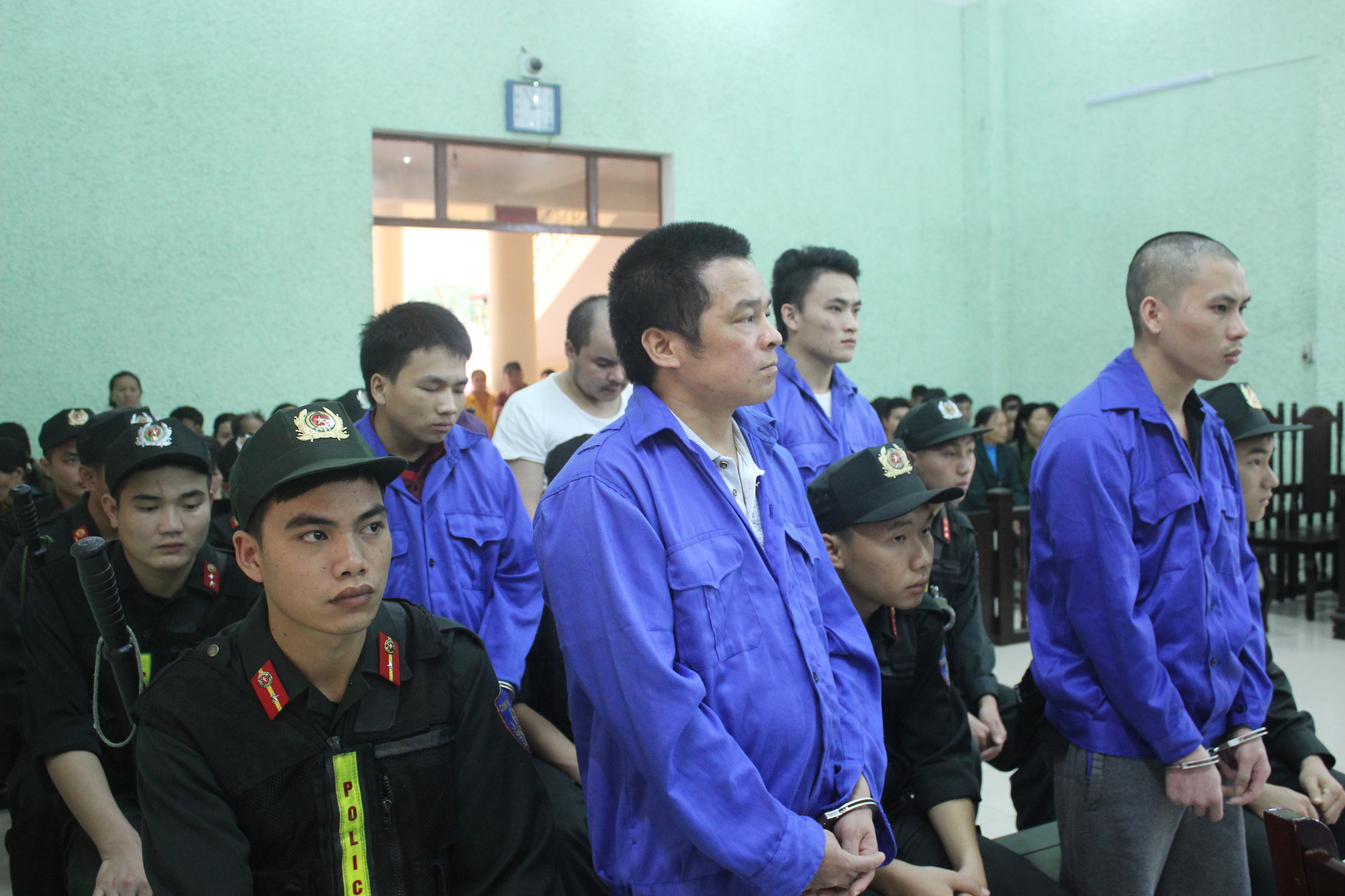 4 bị cáo mua bán trái phép chất ma túy  nhận bản án cao nhất 