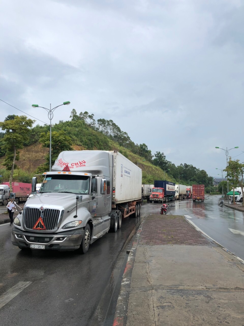 Chấp nhận C/O mẫu E mới