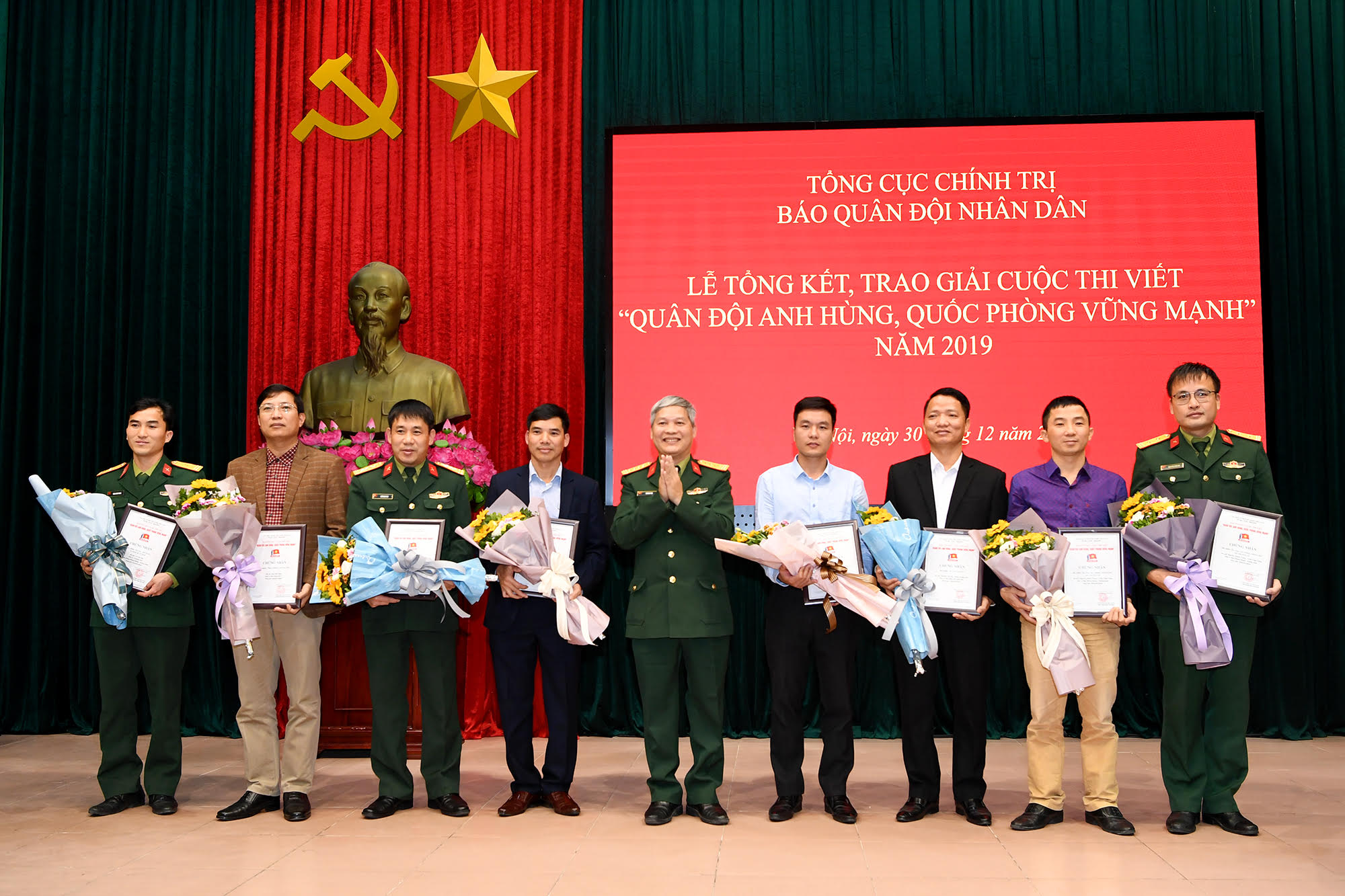 Hơn 150 tác phẩm dự thi viết về “Quân đội anh hùng, quốc phòng vững mạnh”