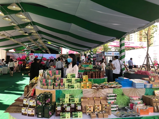 Hơn 300 sản phẩm, đặc sản Đồng tháp "ra mắt" người dân Thủ đô 