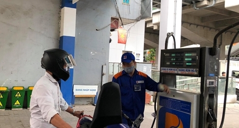 Xăng dầu đồng loạt tăng giá