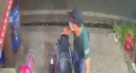 Thưởng “nóng” 100 triệu đồng cho người cung cấp thông tin vụ một bác sĩ bị sát hại