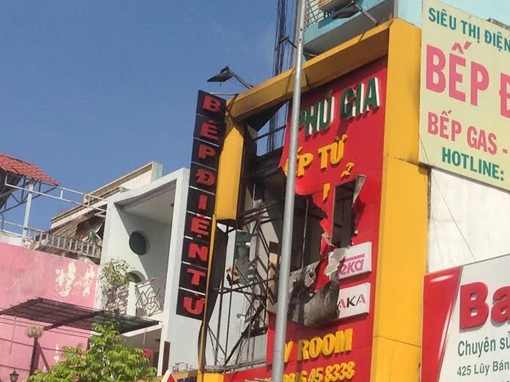 Lời kể của nhân chứng sống sót trong vụ cháy cửa hàng bếp từ