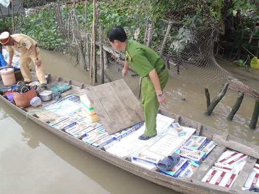 Buôn lậu tấn công cướp lại hàng, một cán bộ QLTT tử vong 