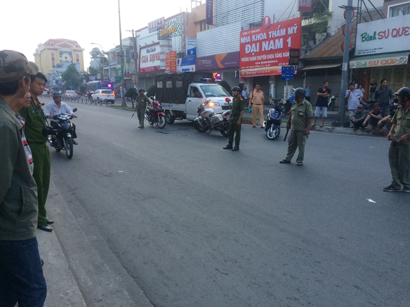 Truy tìm xe đầu kéo gây tai nạn chết người rồi bỏ trốn