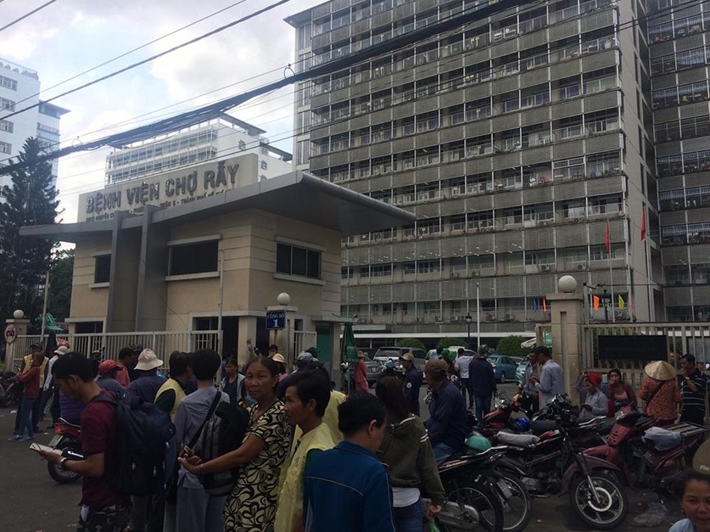 Đánh ghen gây náo loạn Bệnh viện Chợ Rẫy