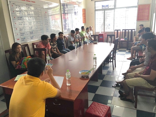 Ông chủ ổ bạc núp bóng quán cà phê với khẩu rulo luôn bên mình