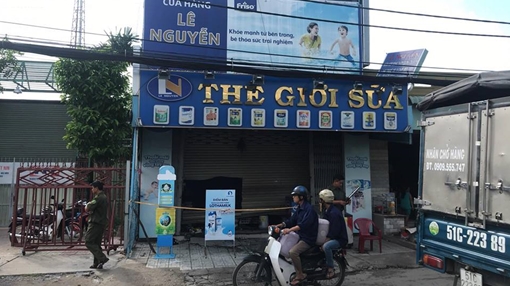 Cháy tiệm trà sữa, chồng chết, vợ nguy kịch