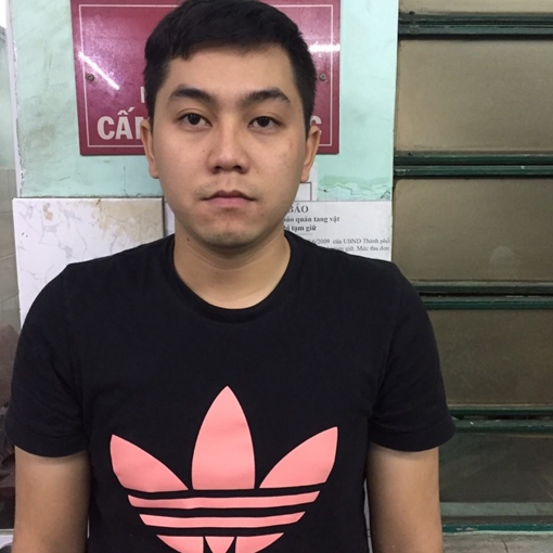 Sa lưới sau 7 tháng mở két trộm 10.000 USD của nữ Việt kiều Mỹ