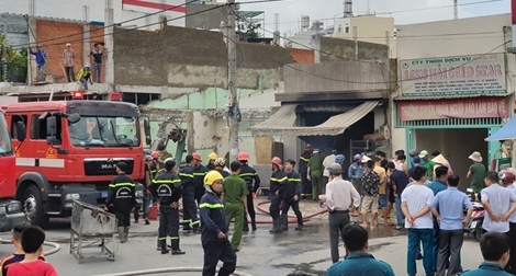 Rò rỉ khí gas, quán cơm bùng cháy trước giờ ăn trưa