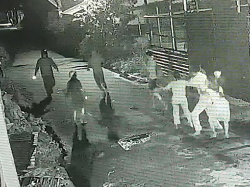 Truy xét nhóm côn đồ vô cớ chém người