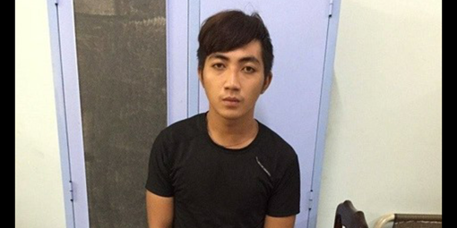 Trên đường lẩn trốn, con nghiện dùng roi điện cướp xe của tài xế grab