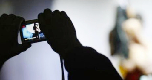 Dùng clip nóng cưỡng đoạt tài sản người khác để nuôi vợ bầu