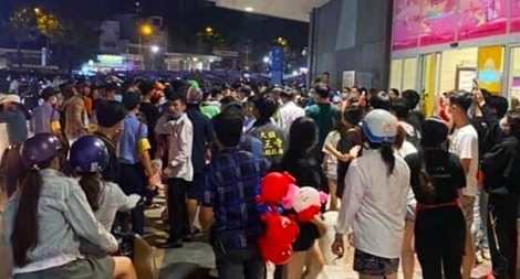 Triệu tập một số người liên quan đến vụ ẩu đả tại trung tâm thương mại 