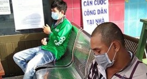 Chốt phòng chống dịch COVID-19 khống chế 2 tên cướp điện thoại