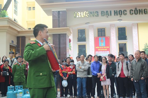 Tập huấn kỹ năng PCCC cho các nhà hàng và cơ sở hàn