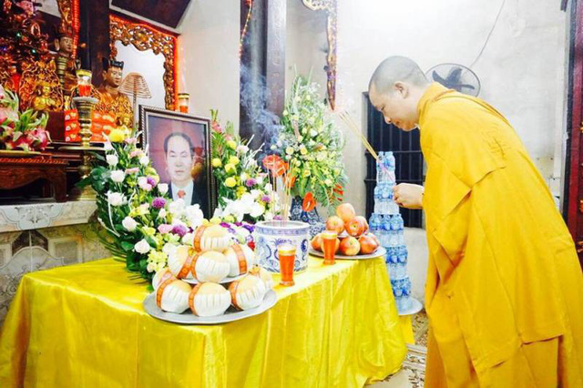 Viếng lễ tang Chủ tịch nước tại Ninh Bình không nhận tiền phúng viếng, chấp điếu 