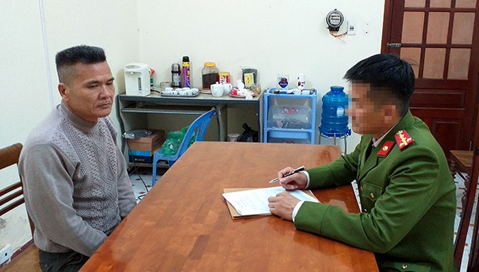 Mâu thuẫn khi chơi cờ tướng, đâm mẹ và vợ của bạn cờ