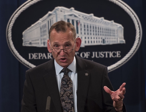 Sau Bộ trưởng An ninh Nội địa, đến lượt Giám đốc Mật vụ Mỹ từ chức