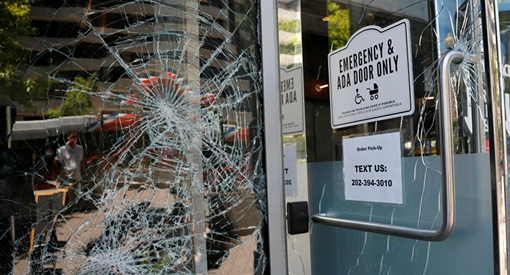 Cảnh sát ở Florida khuyên người dân dùng súng nếu bị đột nhập