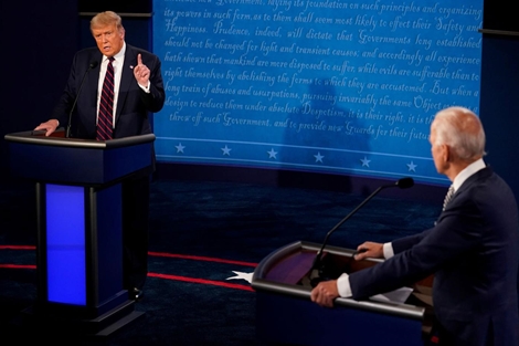 Trump-Biden đối đầu nảy lửa trong cuộc tranh luận đầu tiên