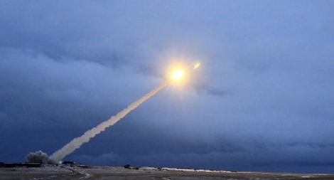 Chưa nhậm chức, ông Biden đối mặt với quyết định khó khăn 