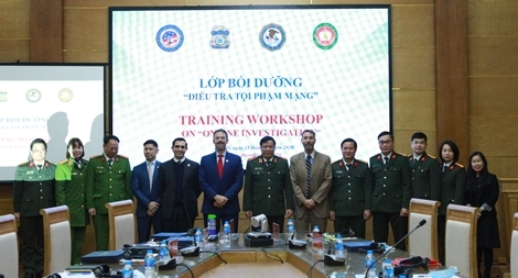 Khai giảng lớp bồi dưỡng chuyên đề “Điều tra tội phạm mạng”