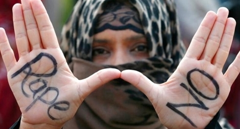 Tòa án Pakistan quyết định cấm "kiểm tra trinh tiết"