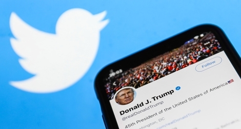 Twitter khóa tài khoản của ông Trump vì liên quan đến biểu tình