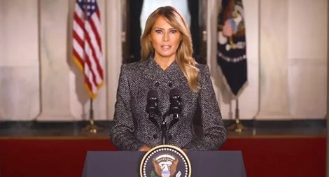 Bà Trump gửi thông điệp chia tay trên mạng xã hội 