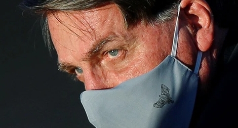 Tổng thống Brazil bị kiện vì không đeo khẩu trang 