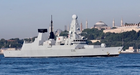 Tài liệu quân sự mật của Anh bị "bỏ quên" ở bến xe bus