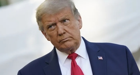 Cựu Tổng thống Trump "tuyên chiến" với Facebook, Twitter