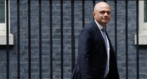 Mới nhậm chức, Bộ trưởng Y tế Anh dính bê bối "vạ miệng" 